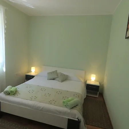 Antunovic Apartament *