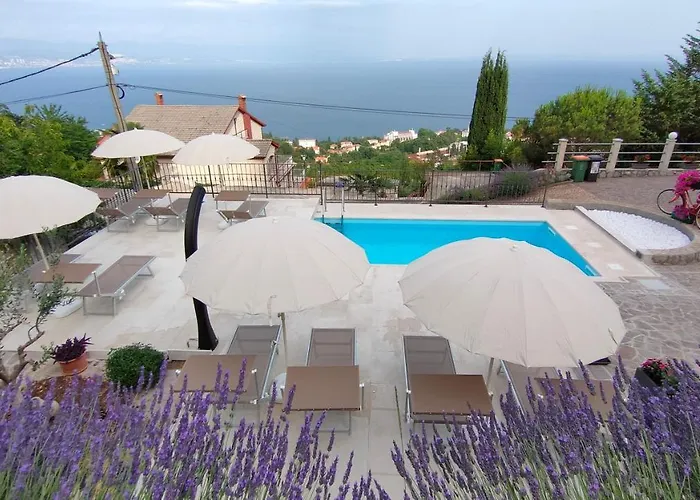 Antunovic Appartement Lovran